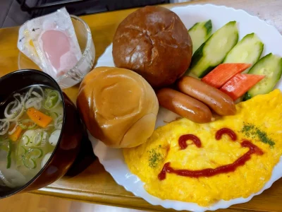 LINE_ALBUM_食事_251031_48