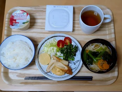 LINE_ALBUM_食事_251031_5